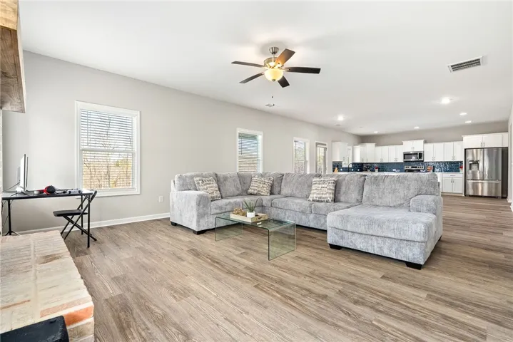 800 Mcdonald Drive, Opelika, Alabama 36801
