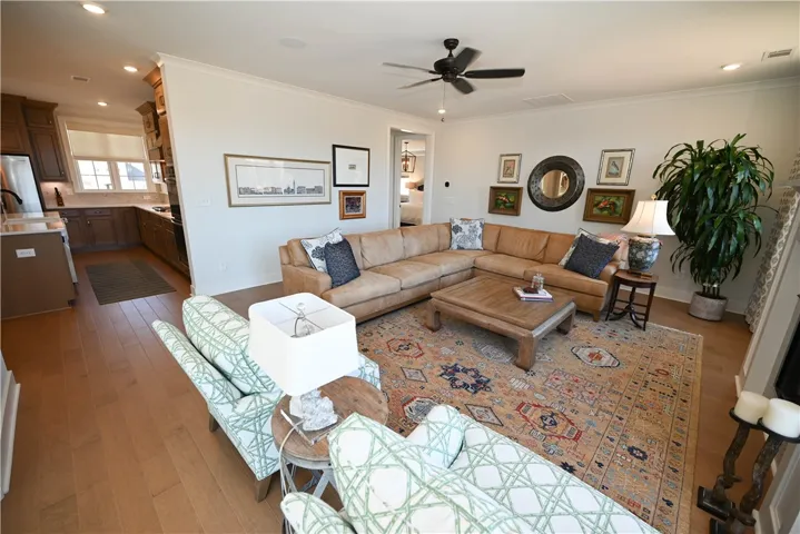 So much room to hangout and enjoy!