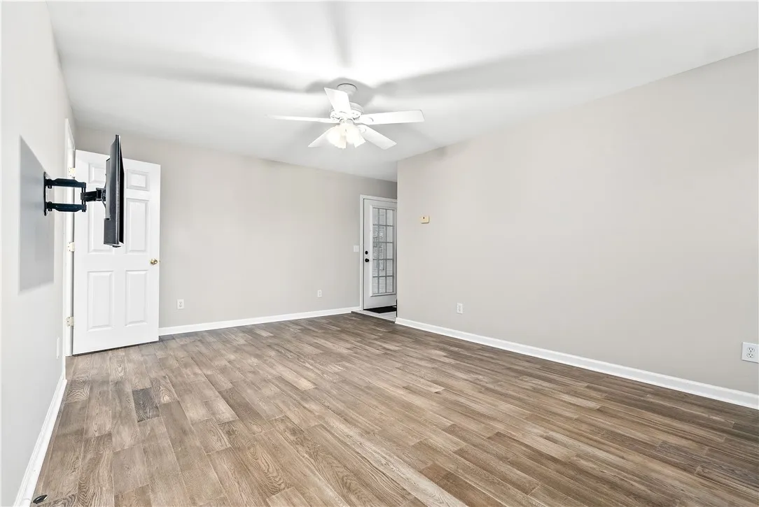 Another view of the large Apartment living/bedroom space.