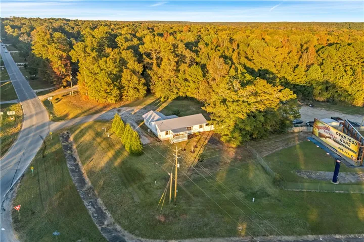 Lots of drive-by visibility from Hwy 280 and Hwy 147