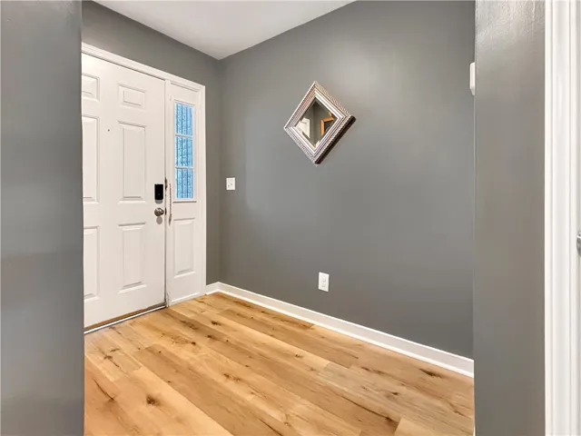 1007 Stonegate Drive, Auburn, Alabama 36832