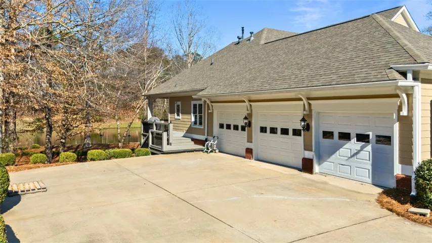 1211 Ingleside Drive, Auburn, Alabama 36830