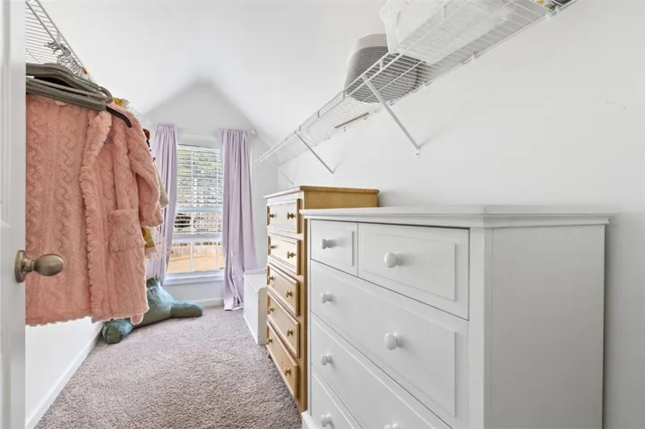 bedroom 3 walk in closet
