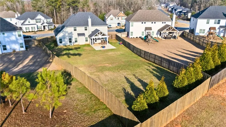 Amazing backyard!
