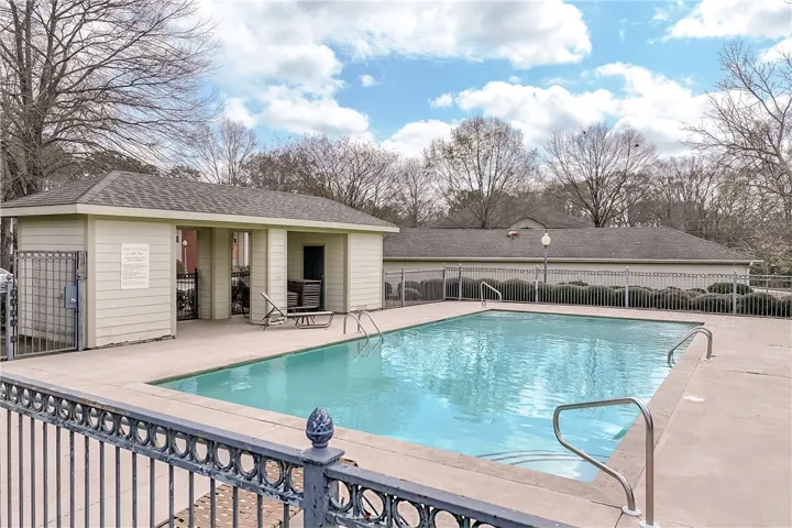 3297 S College Street C201, Auburn, Alabama 36830