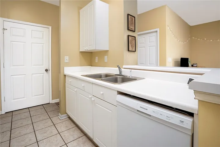 3297 S College Street C201, Auburn, Alabama 36830