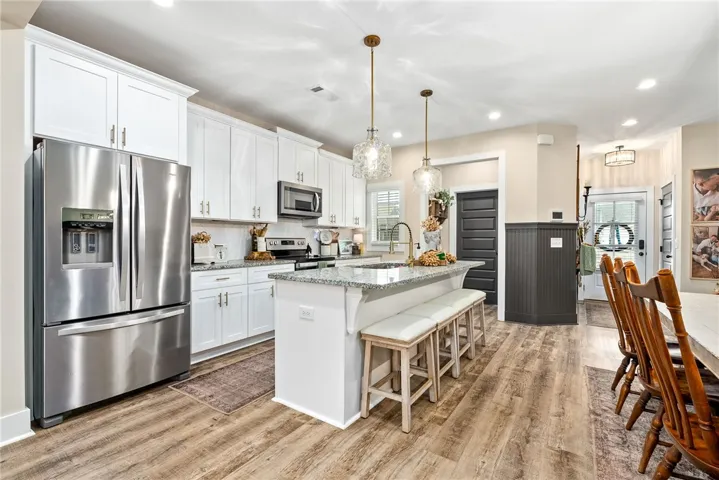 Open concept kitchen with large center island