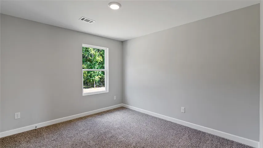 260 Driver Lane, Auburn, Alabama 36830