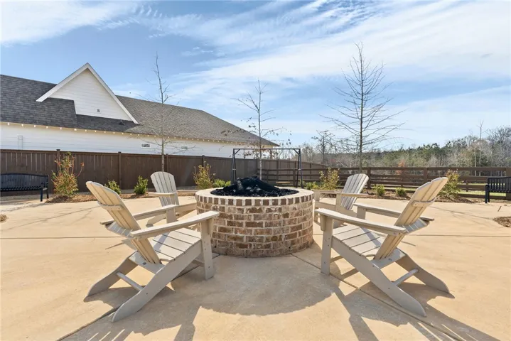 Community fire pit just steps away!