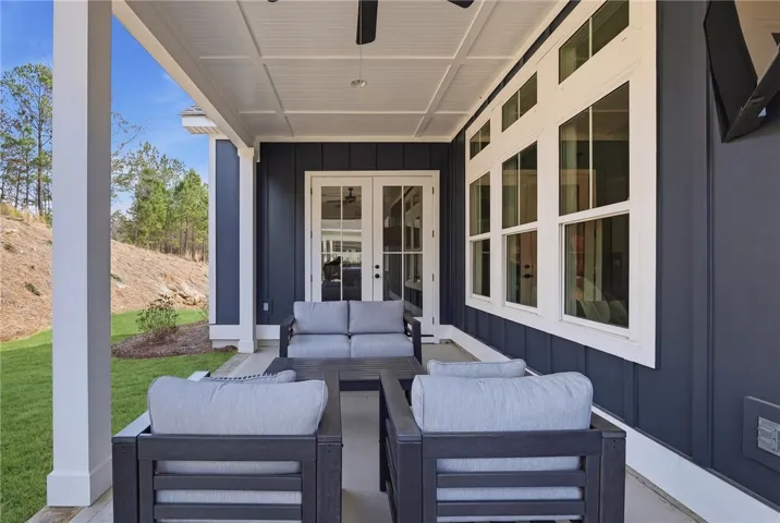 Exterior Rear Covered Porch (2)