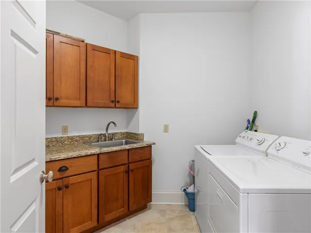 1689 River Oaks Drive, Jacksons Gap, Alabama 36861