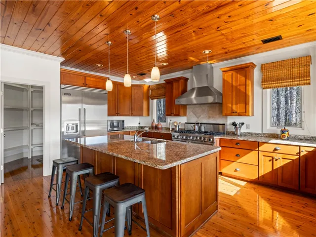 1689 River Oaks Drive, Jacksons Gap, Alabama 36861