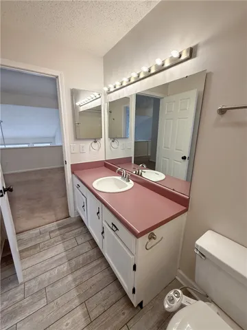 1033 Stonegate Drive E, Auburn, Alabama 36832