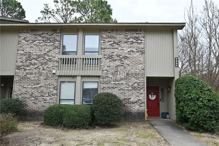 1033 Stonegate Drive E, Auburn, Alabama 36832