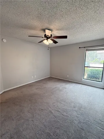 1033 Stonegate Drive E, Auburn, Alabama 36832