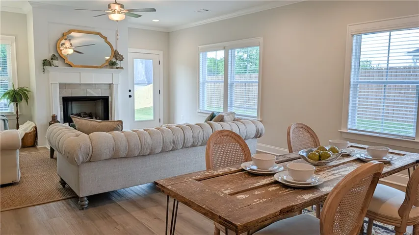 Open breakfast/living area - so much natural light!