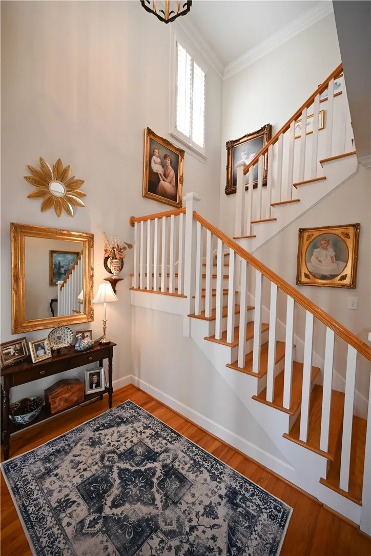 High ceilings leading upstairs.