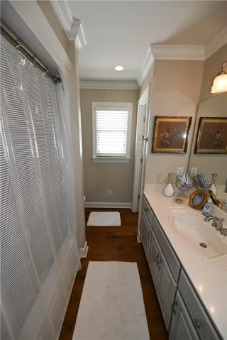 Bathroom shared by bedroom 2 & 3.