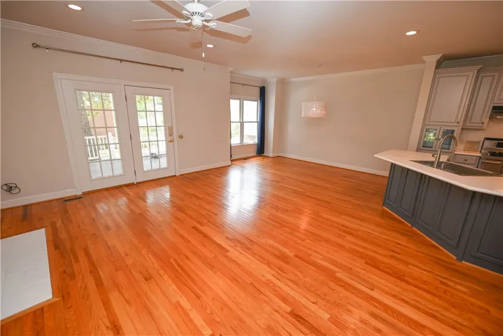 125 Charleston Place, Auburn, Alabama 36830