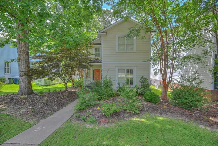 125 Charleston Place, Auburn, Alabama 36830