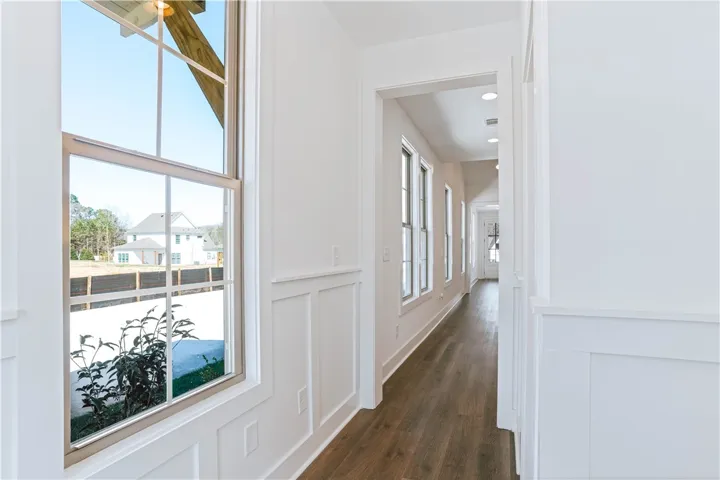 Entry foyer - Example of a completed Exterior Unit Townhome