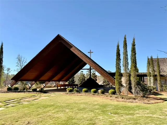 Neighborhood Chapel