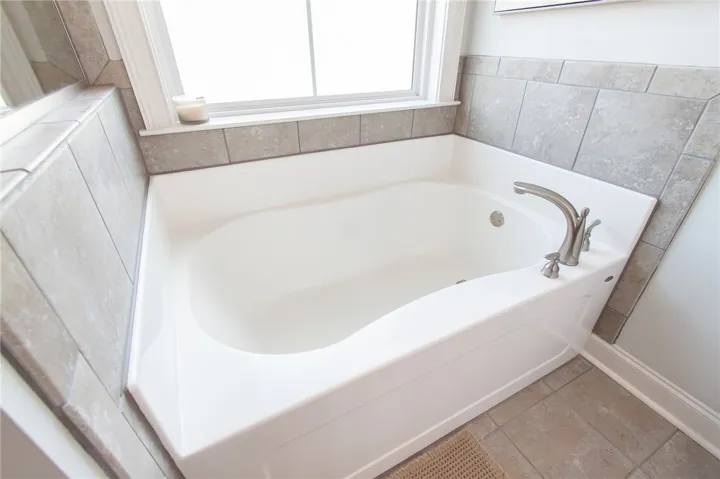 Primary Bath- Soaking Tub