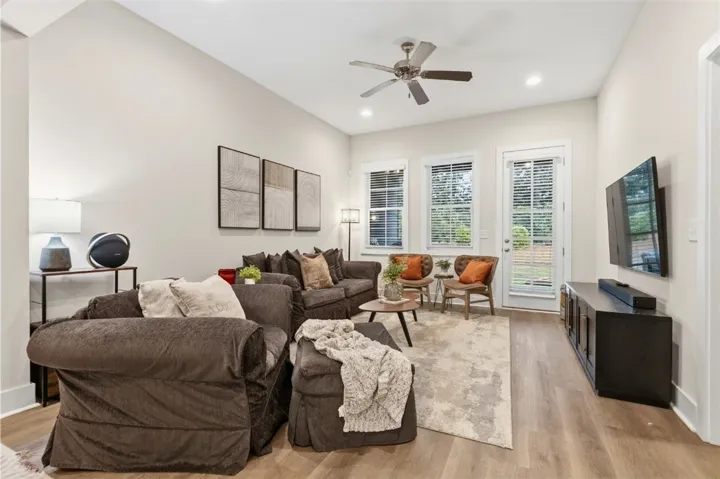 716 Cyprus Cove Drive, Auburn, Alabama 36830