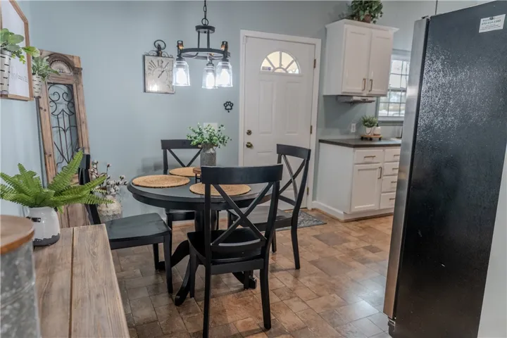 Dining area leading into Kitchen