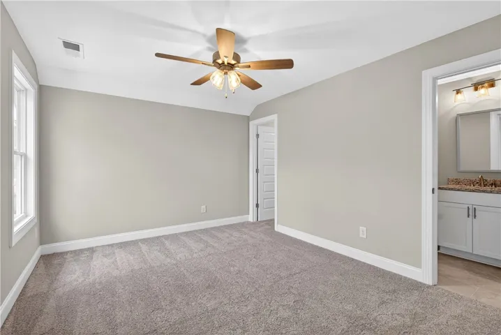 3533 Dickson Place Drive, Auburn, Alabama 36801