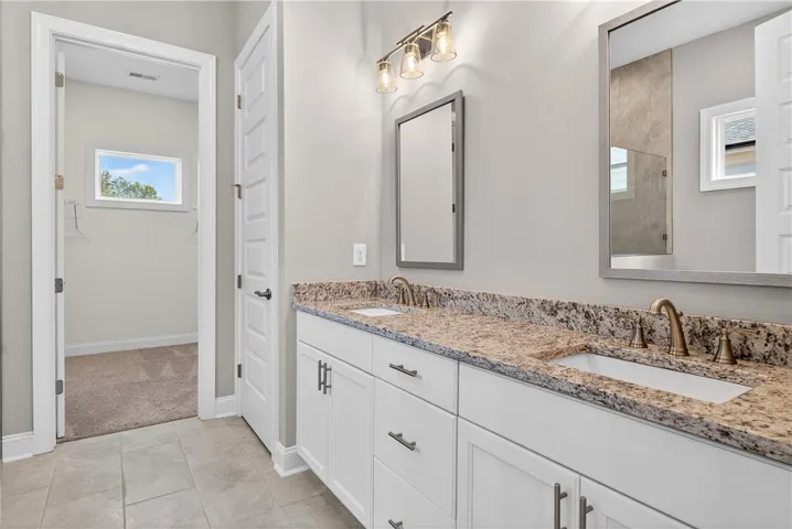 3533 Dickson Place Drive, Auburn, Alabama 36801