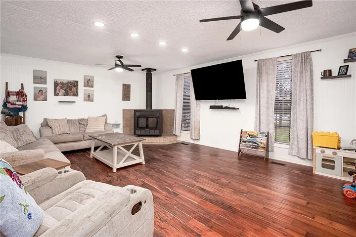 274 Lee Road 446 N/a, Opelika, Alabama 36804