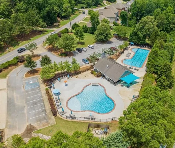 Two Pools for Member use