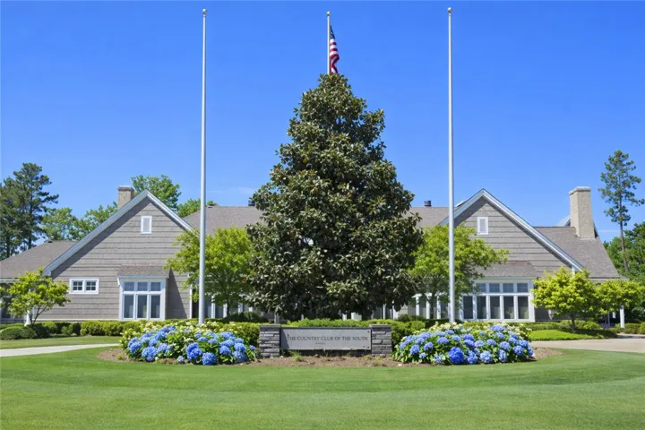 Auburn University Club Members Club House