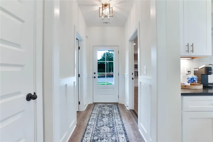 Example of a completed Trent Plan - Entry Foyer - All plans, pricing, selections & specifications are subject to change without notice.