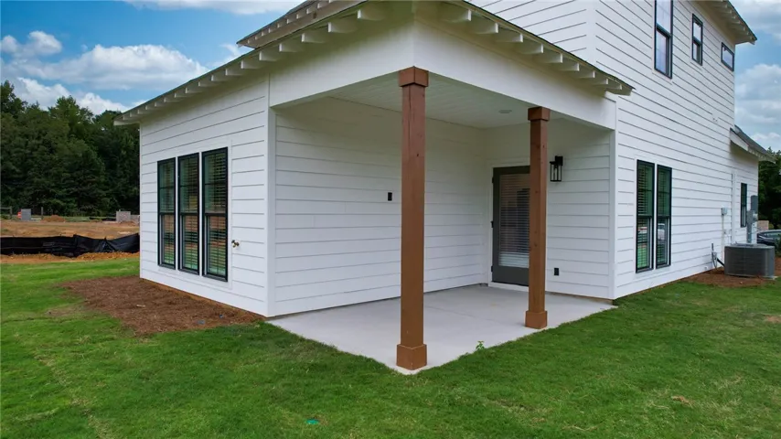 Example of a completed Trent Plan - Covered Back Porch - All plans, pricing, and selections/specifications are subject to change without notice.