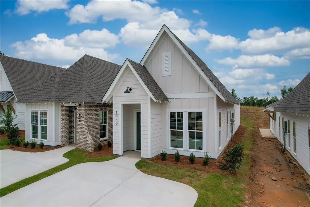 The Duette 3A by Holland Homes LLC. All plans, pricing, and selections are subject to change without notice.