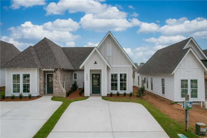 The Duette 3A by Holland Homes LLC. All plans, pricing, and selections are subject to change without notice.