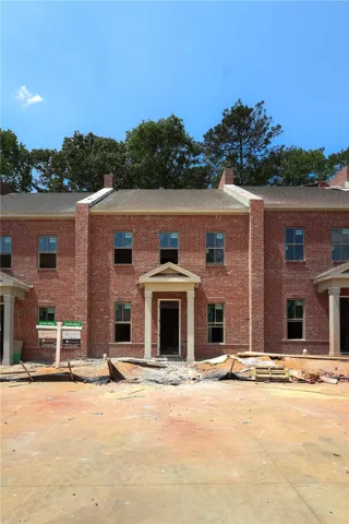 1027 E Glenn Avenue 502, Auburn, Alabama 36830