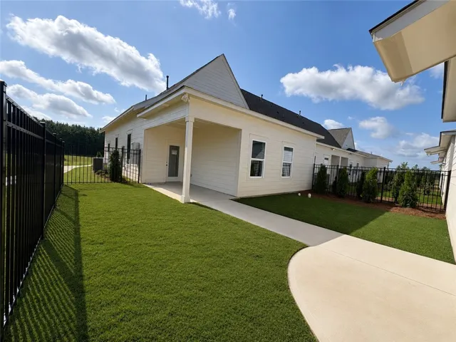 1740 Woodland Pines Lane 279, Auburn, Alabama 36830