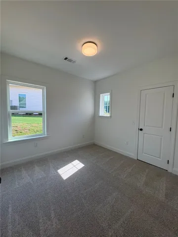 1740 Woodland Pines Lane 279, Auburn, Alabama 36830