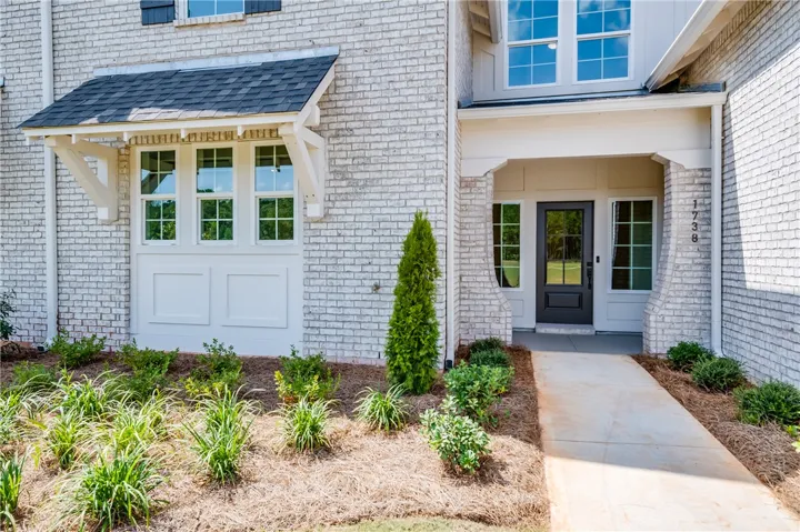1738 Woodland Pines Lane 280, Auburn, Alabama 36830