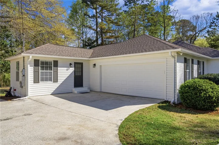 Access to the office from the driveway