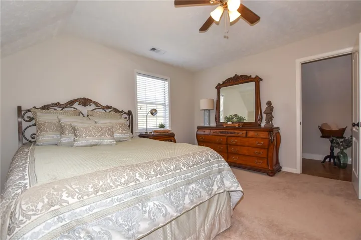 2447 Oakwoods Lane, Alexander City, Alabama 35010