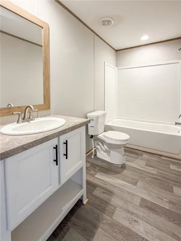 1503 Sw 20th Street, Lanett, Alabama 36863