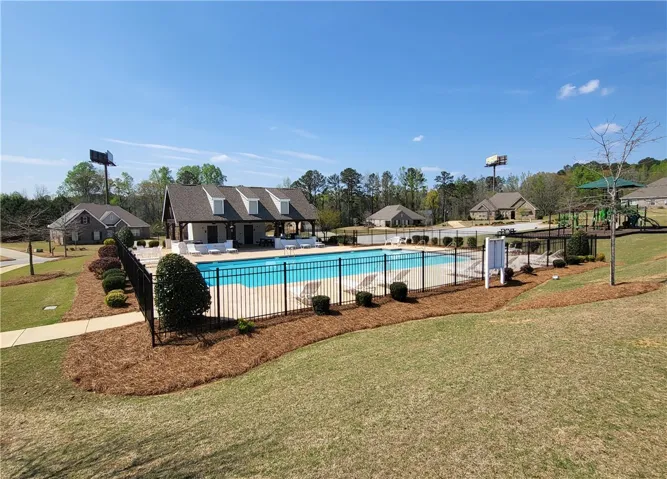 401 Bush Creek Road, Opelika, Alabama 36804