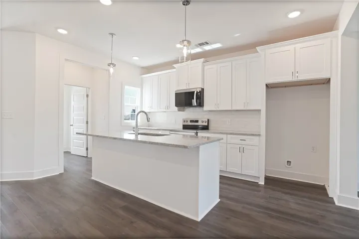 Example of a completed Todd Plan - 9ft Ceilings throughout the home