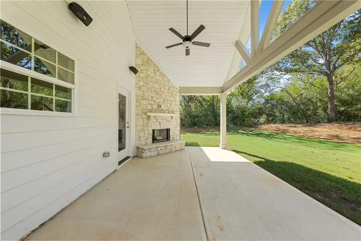 6 Mclendon Road, Ft Mitchell, Alabama 36856