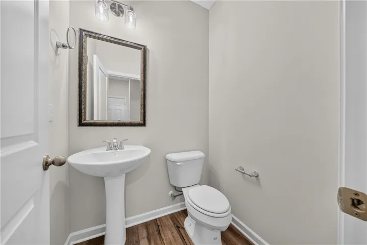 6 Mclendon Road, Ft Mitchell, Alabama 36856