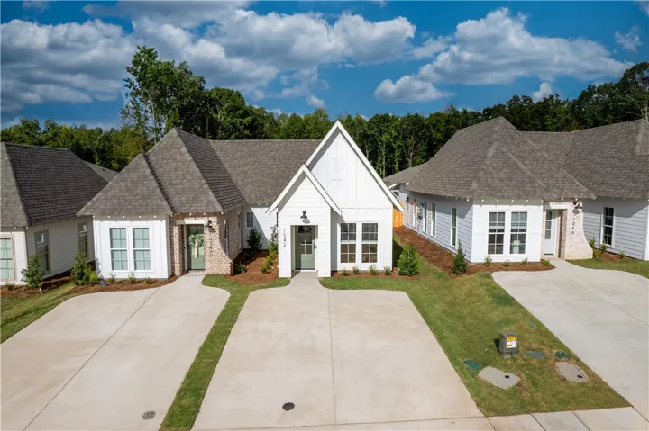 The duette 3A by Holland Homes LLC. All plans, pricing, and specifications are subject to change without notice.